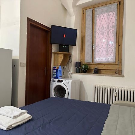 Апартаменты Flat In City Centre Tirano - 10 Minutes From Bernina Express Экстерьер фото
